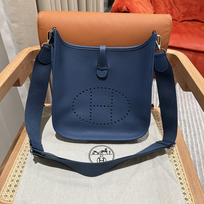  Hermes Женская сумка Evelyne 29 см R2/Blue Agate Clemence
