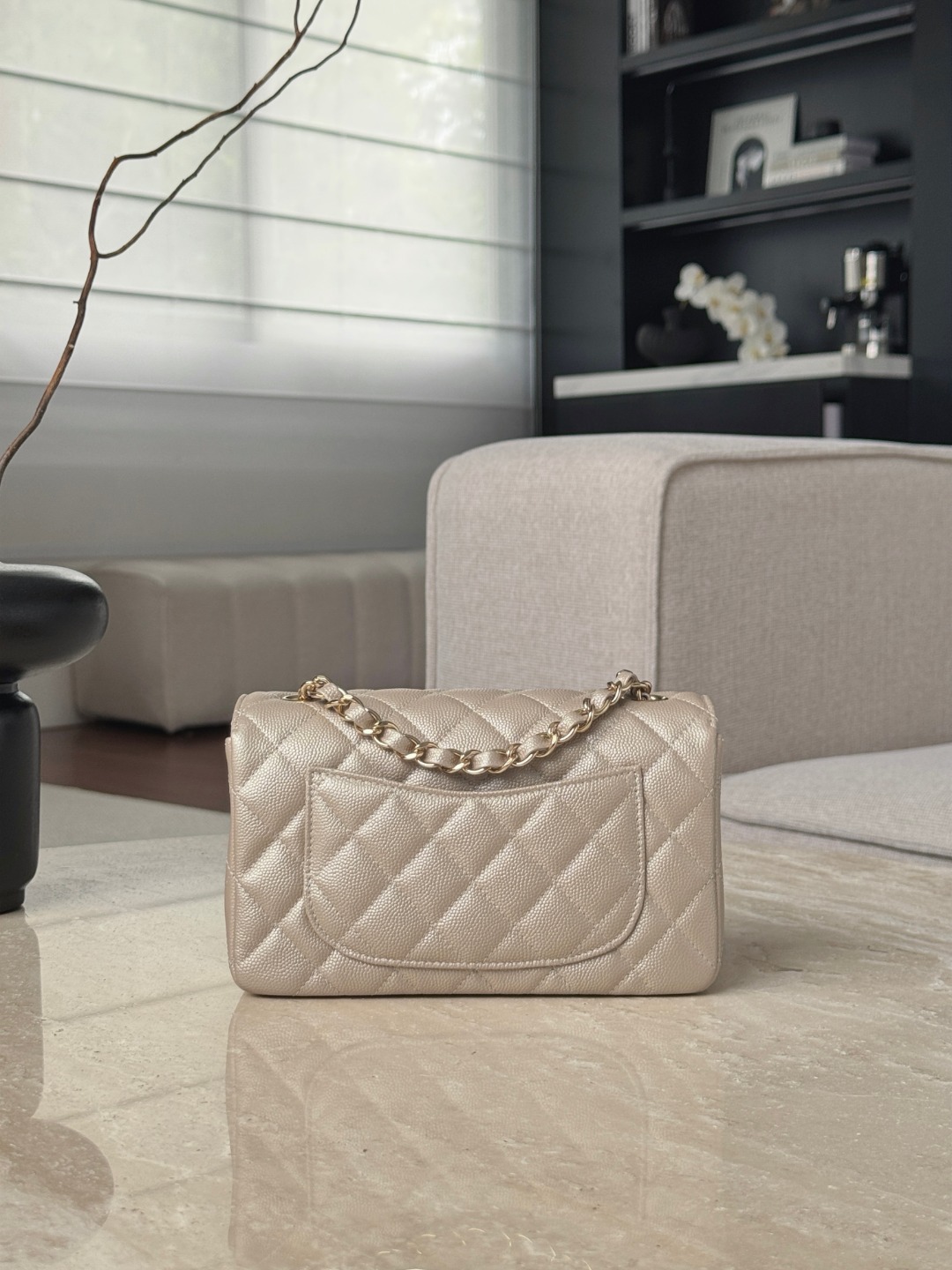 CHANEL Женская сумка с ручкой CF20 зернистая кожа