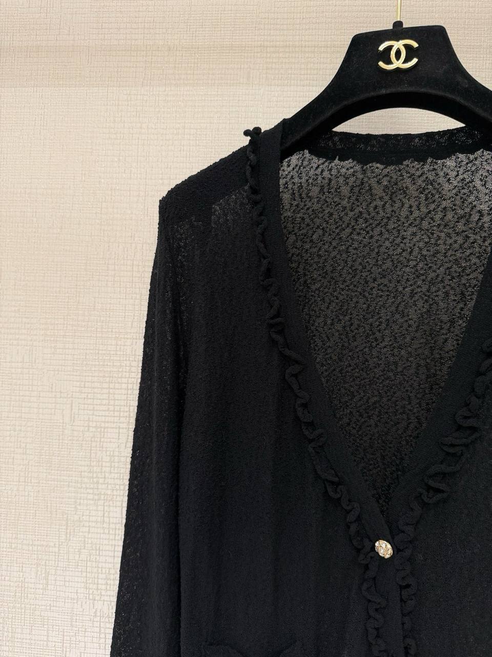 CHANEL Женский кардиган CHANEL Женский кардиган