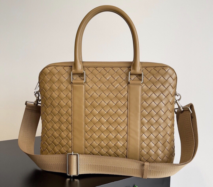 BOTTEGA VENETA Мужской Портфель
