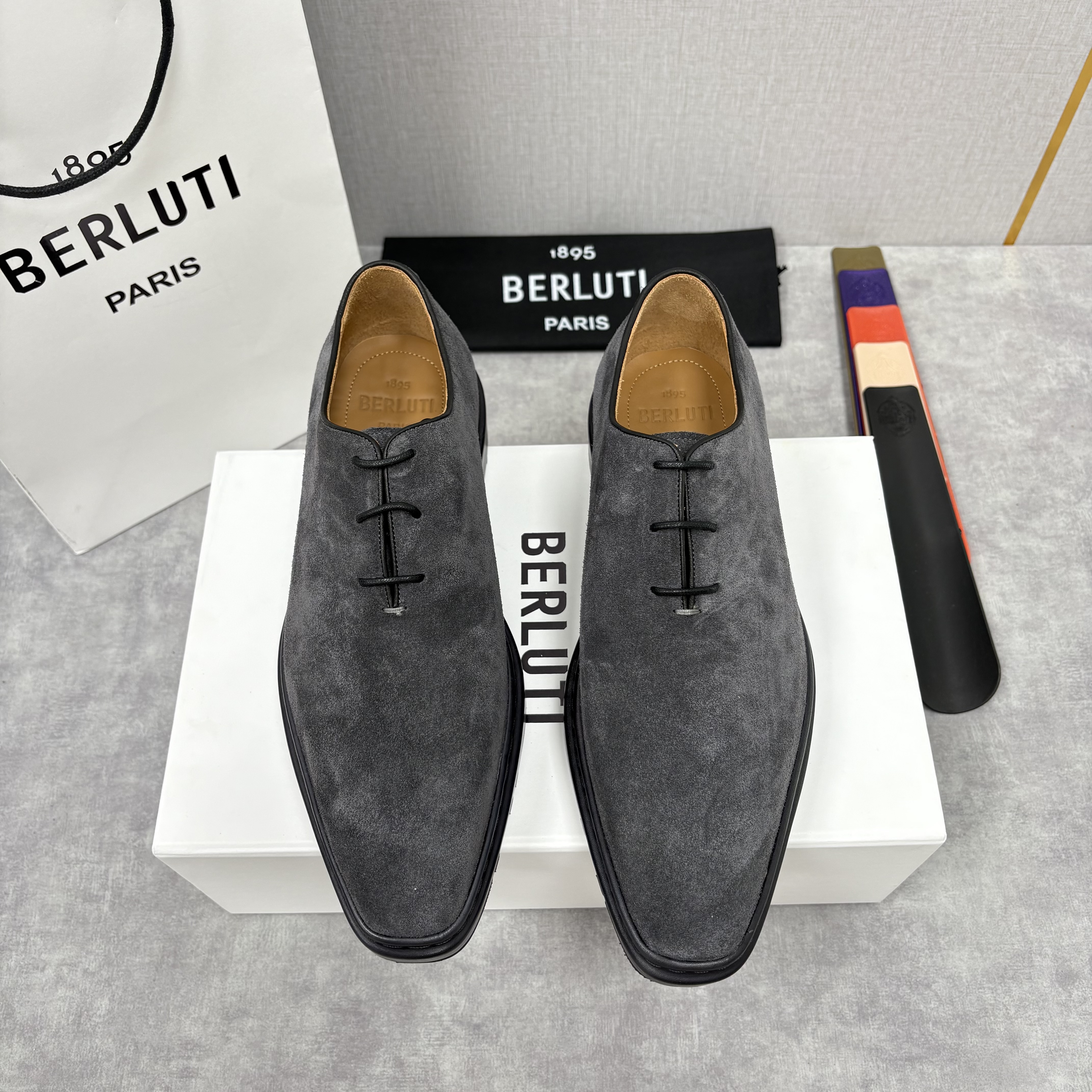 BERLUTI Мужские лоферы Alto замша