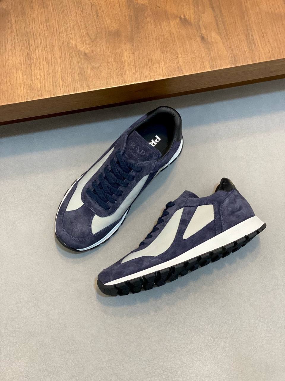 PRADA Мужские кроссовки PRADA Мужские кроссовки