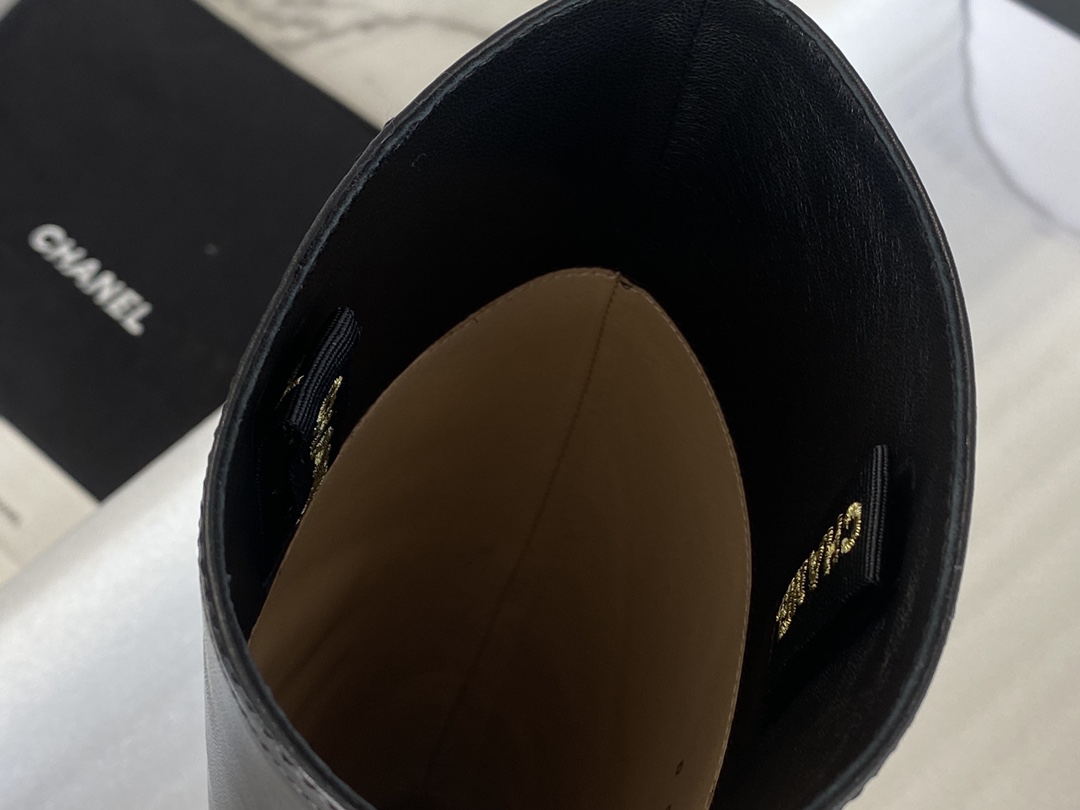 CHANEL Женские высокие сапоги 23S CHANEL Женские высокие сапоги 23S