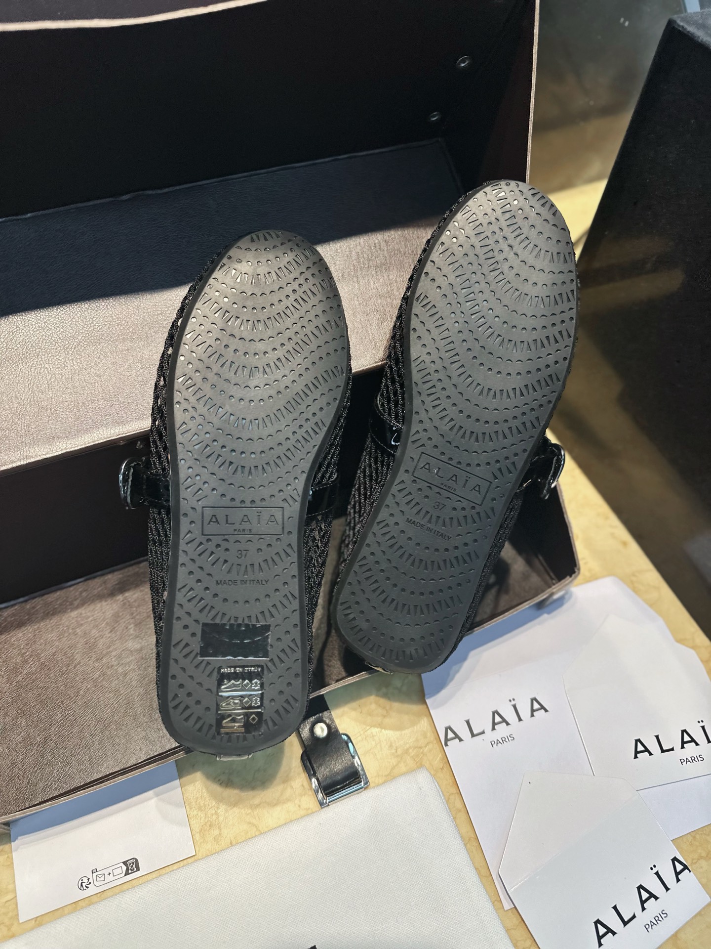 ALAIA Женские балетки с сеткой ALAIA Женские балетки с сеткой