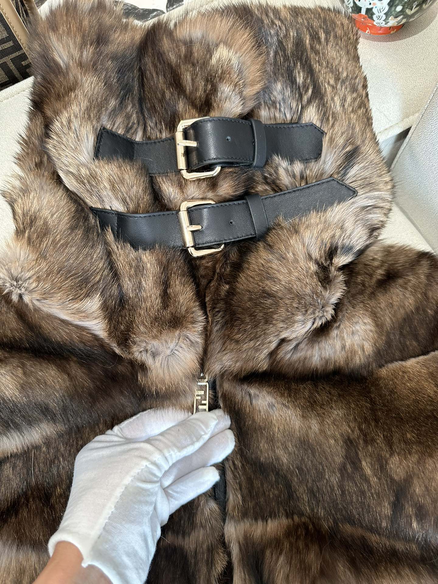 FENDI Женская шуба FENDI Женская шуба