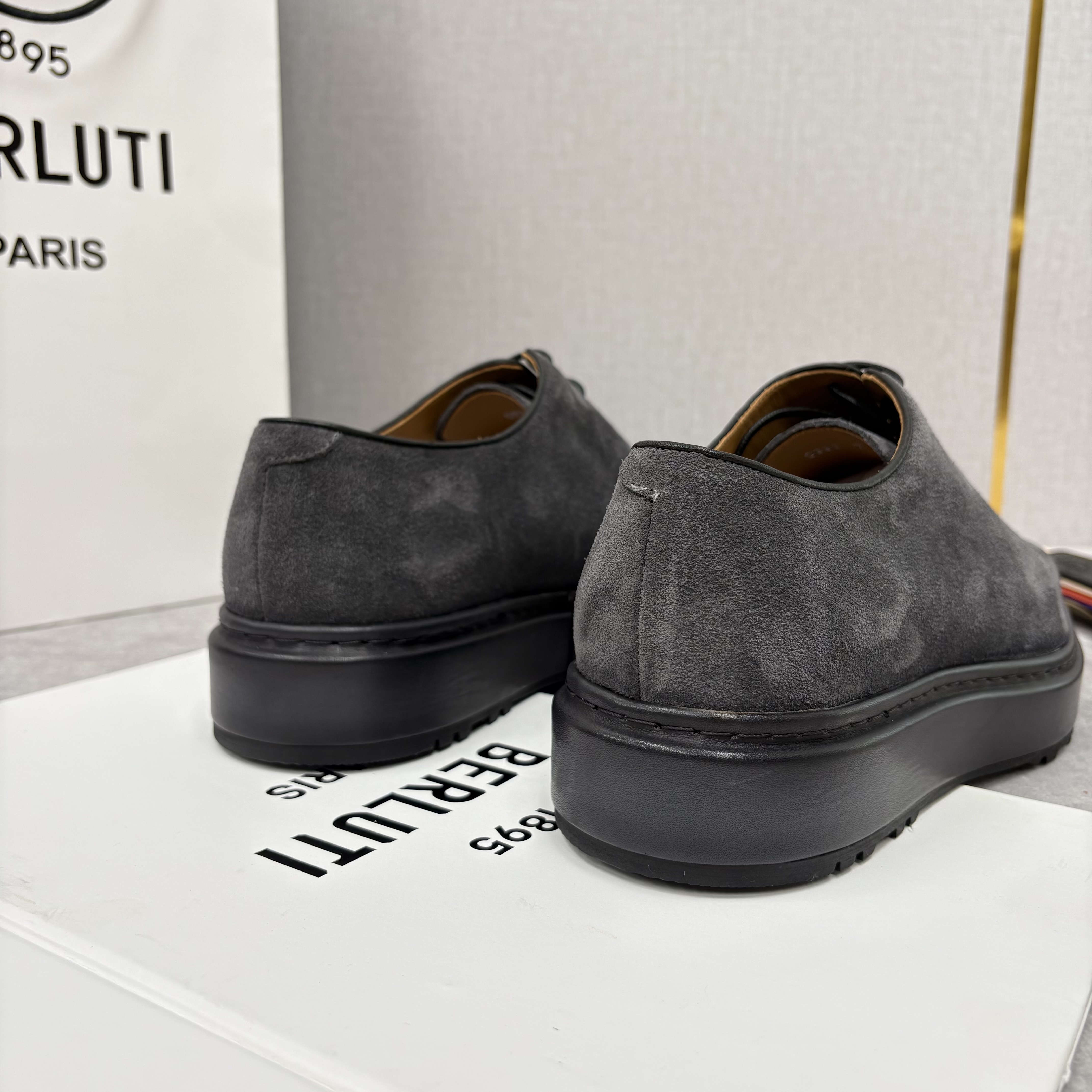 BERLUTI Мужские лоферы Alto замша