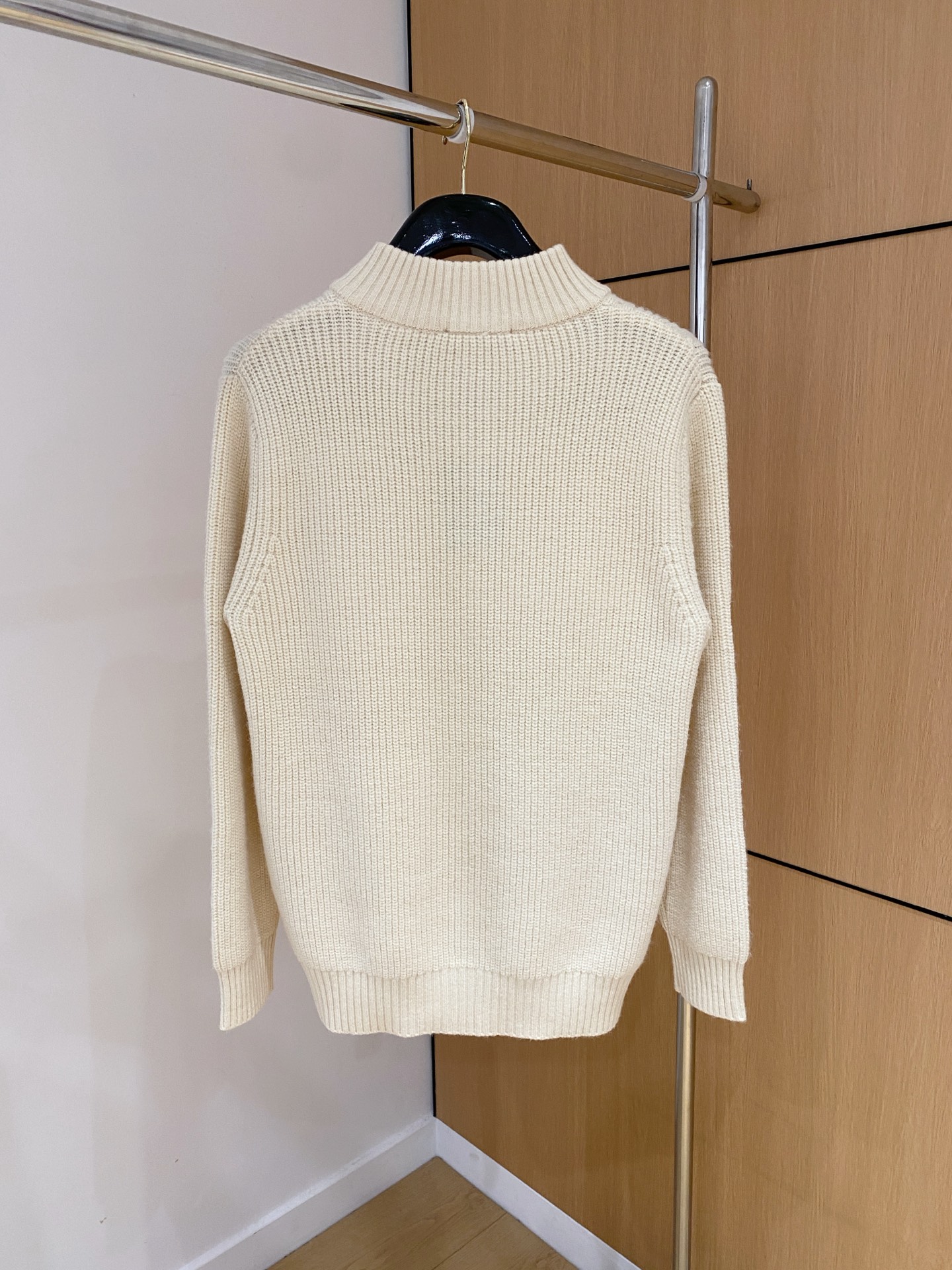 LOUIS VUITTON Мужской кардиган LOUIS VUITTON Мужской кардиган