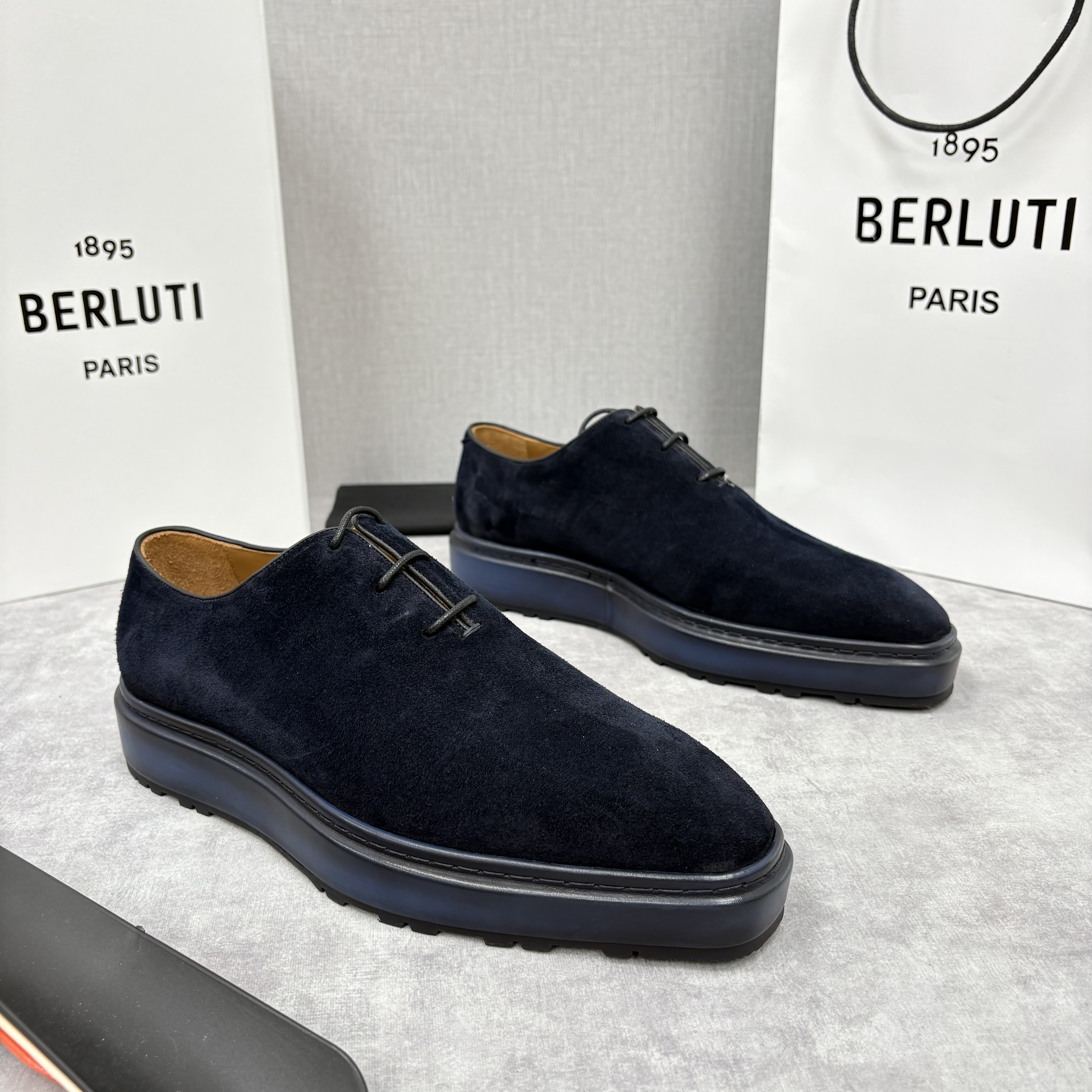 BERLUTI Мужские лоферы Alto замша