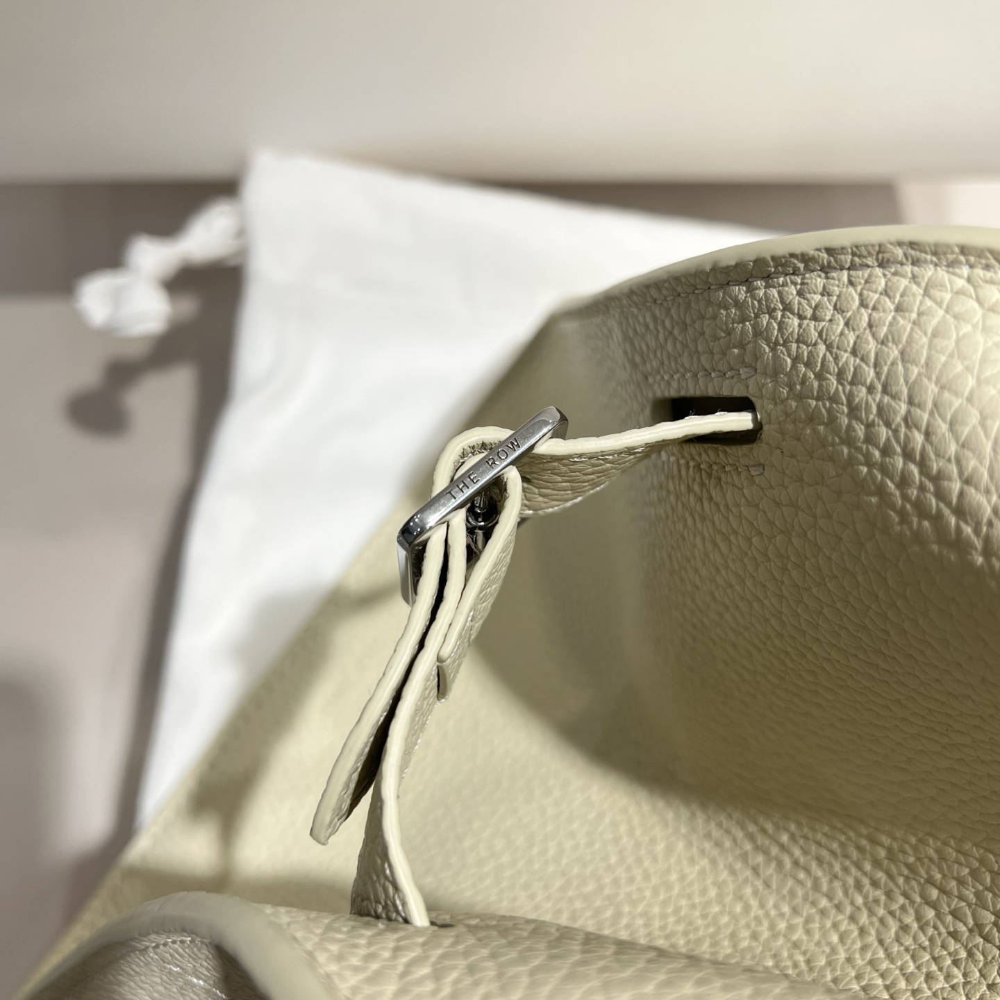 THE ROW Женская сумка Margaux 