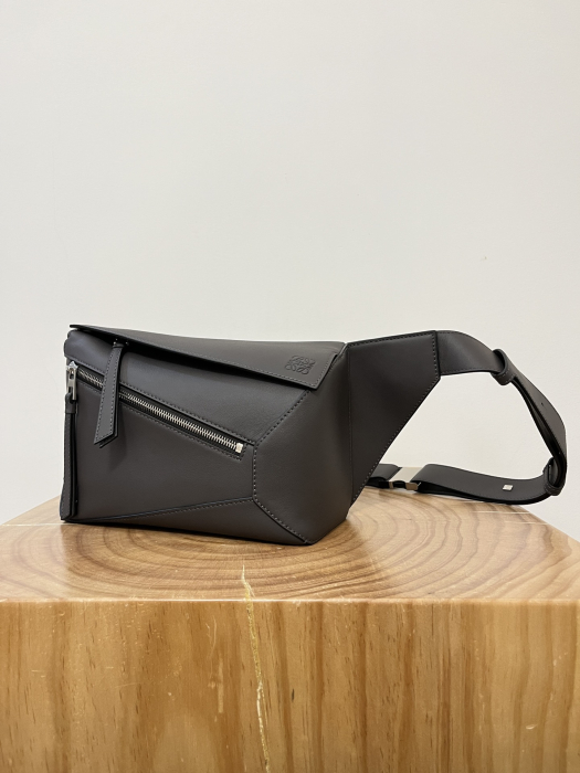 LOEWE Поясная сумка Puzzle small