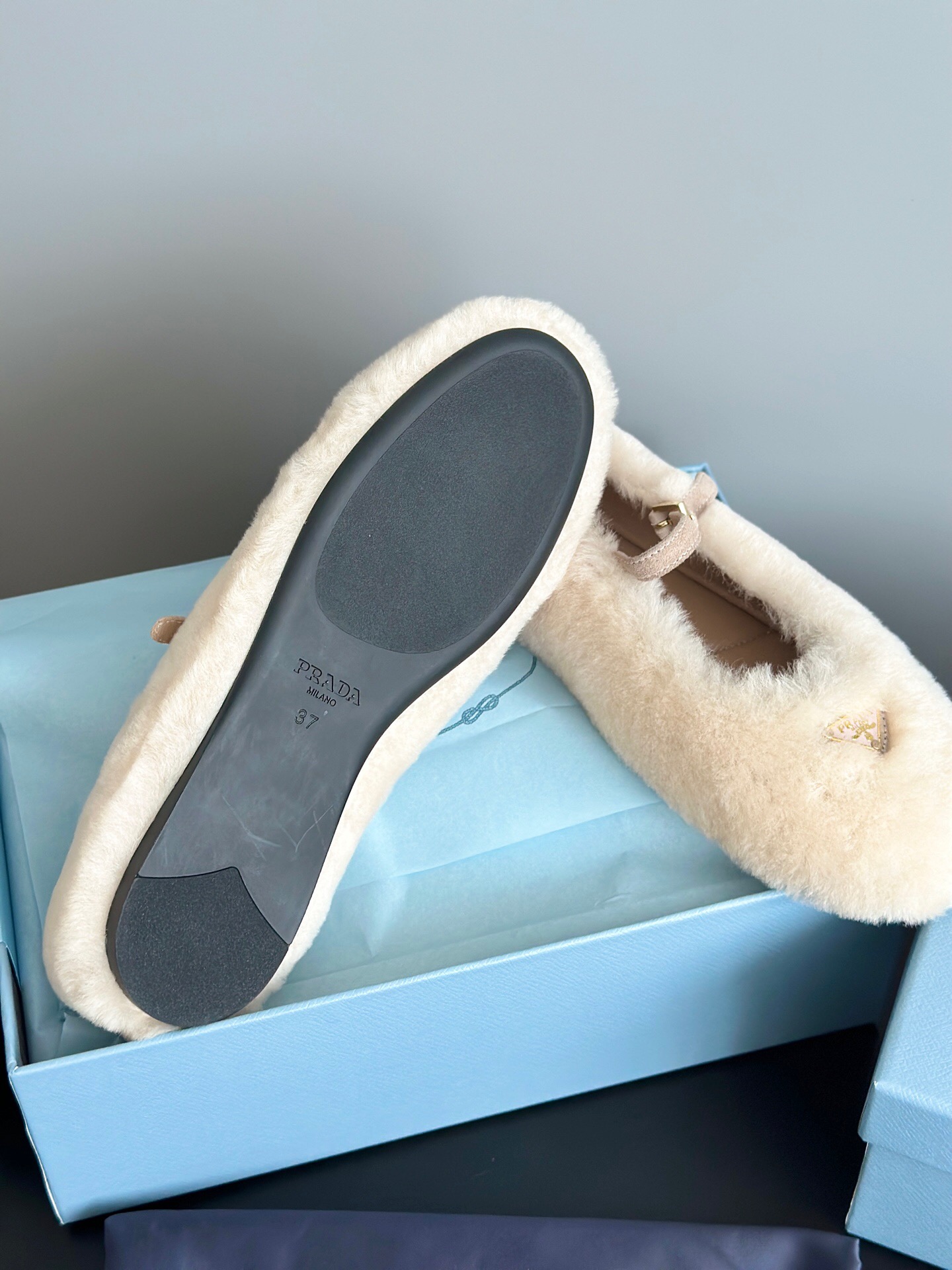 PRADA Женские балетки из кожи ягненка PRADA Женские балетки из кожи ягненка