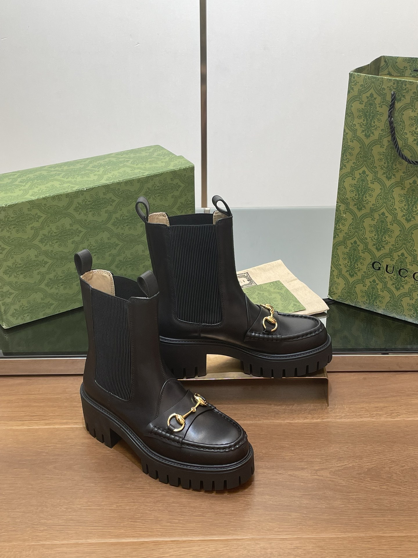 GUCCI Женские ботинки Horsebit GUCCI Женские ботинки Horsebit