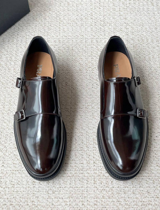 PRADA Мужские туфли из телячьей кожи