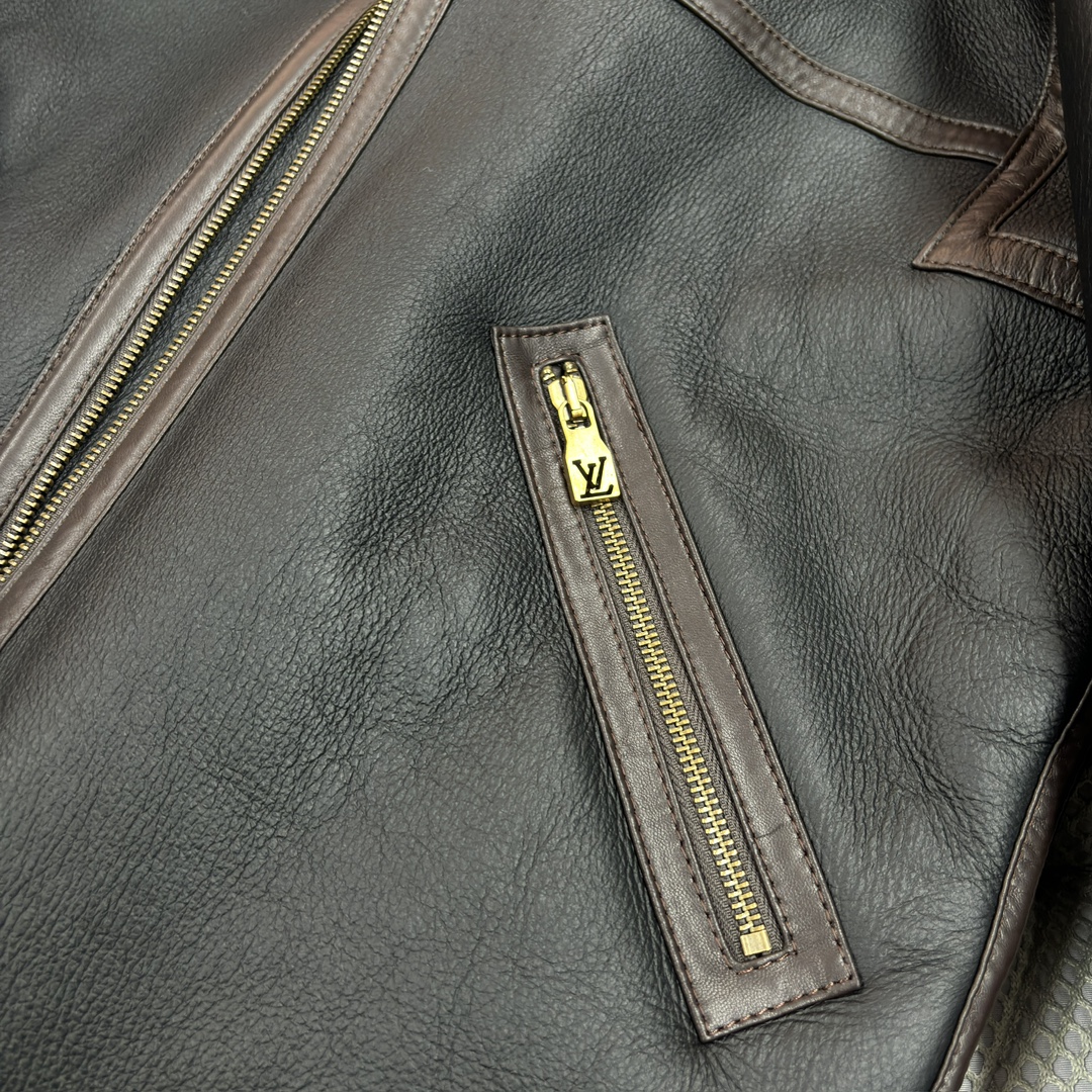 LOUIS VUITTON Мужская кожаная дублёнка LOUIS VUITTON Мужская кожаная дублёнка