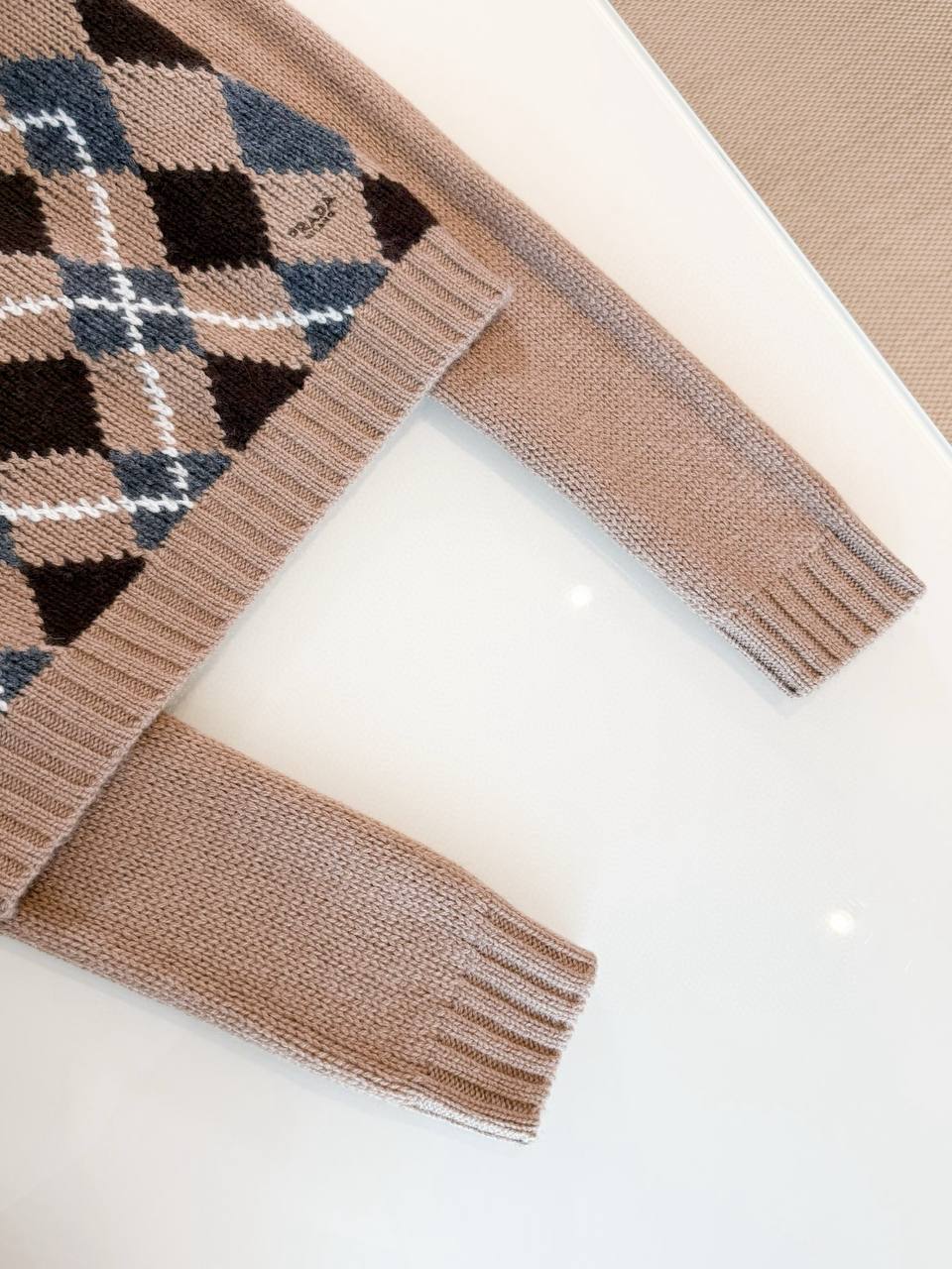 PRADA Женский свитер PRADA Женский свитер