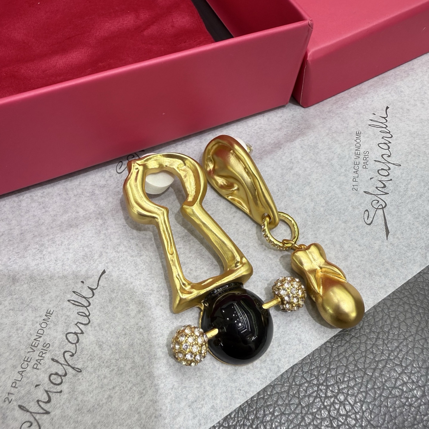 SCHIAPARELLI Женские винтажные серьги Clock SCHIAPARELLI Женские винтажные серьги Clock