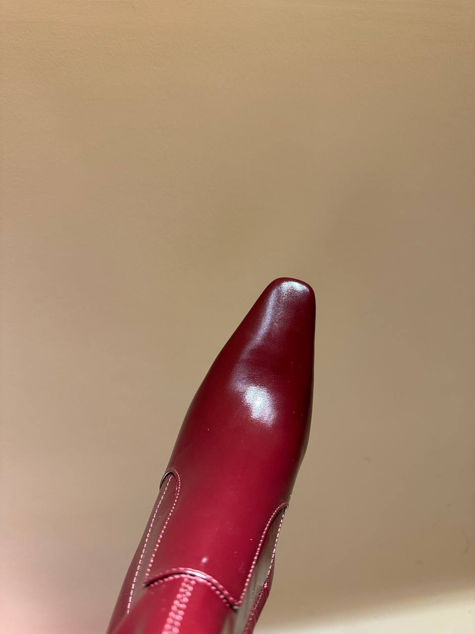 SAINT LAURENT Женские сапоги из телячьей кожи SAINT LAURENT Женские сапоги из телячьей кожи