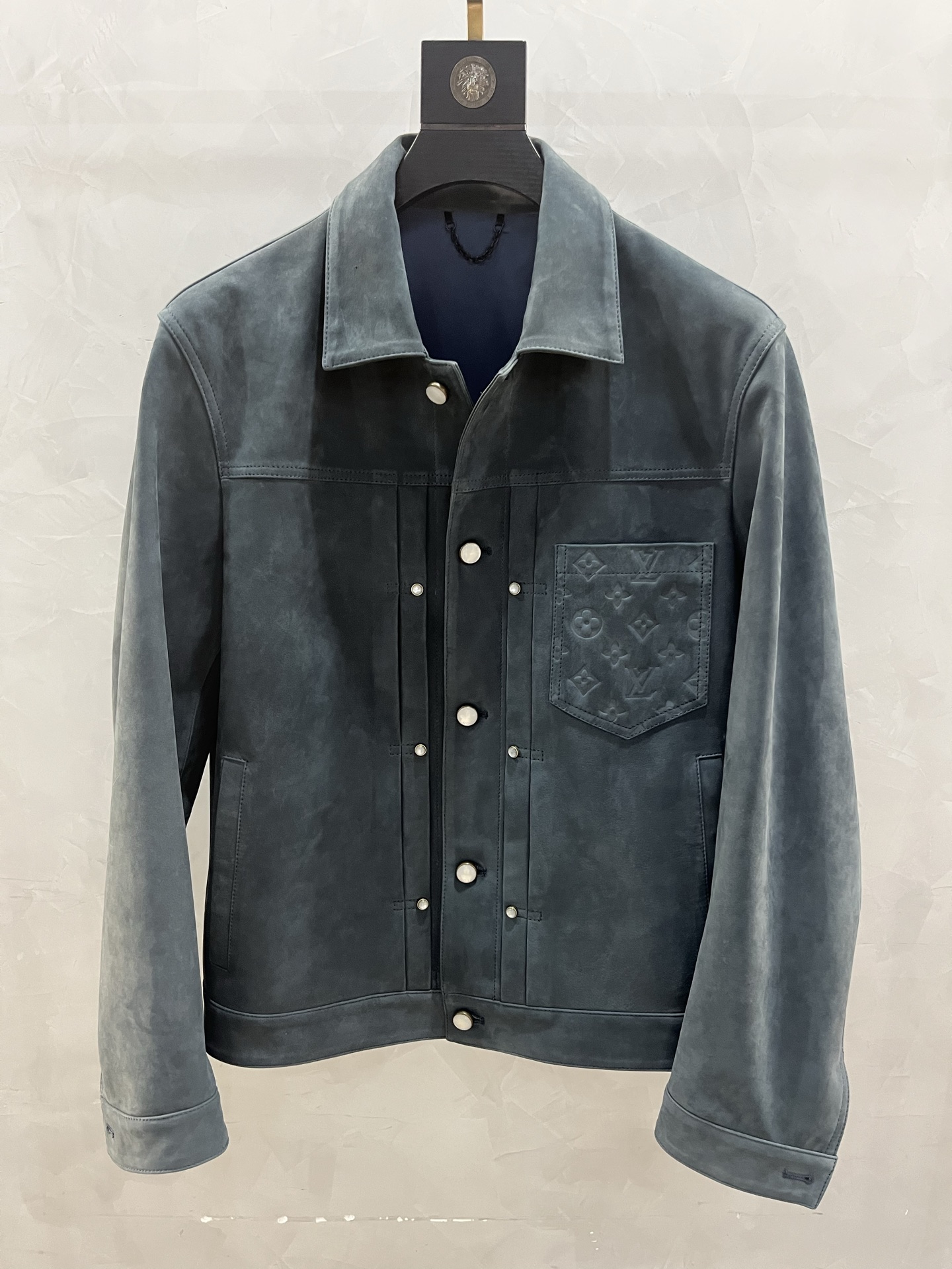 LOUIS VUITTON Мужская кожаная куртка LOUIS VUITTON Мужская кожаная куртка