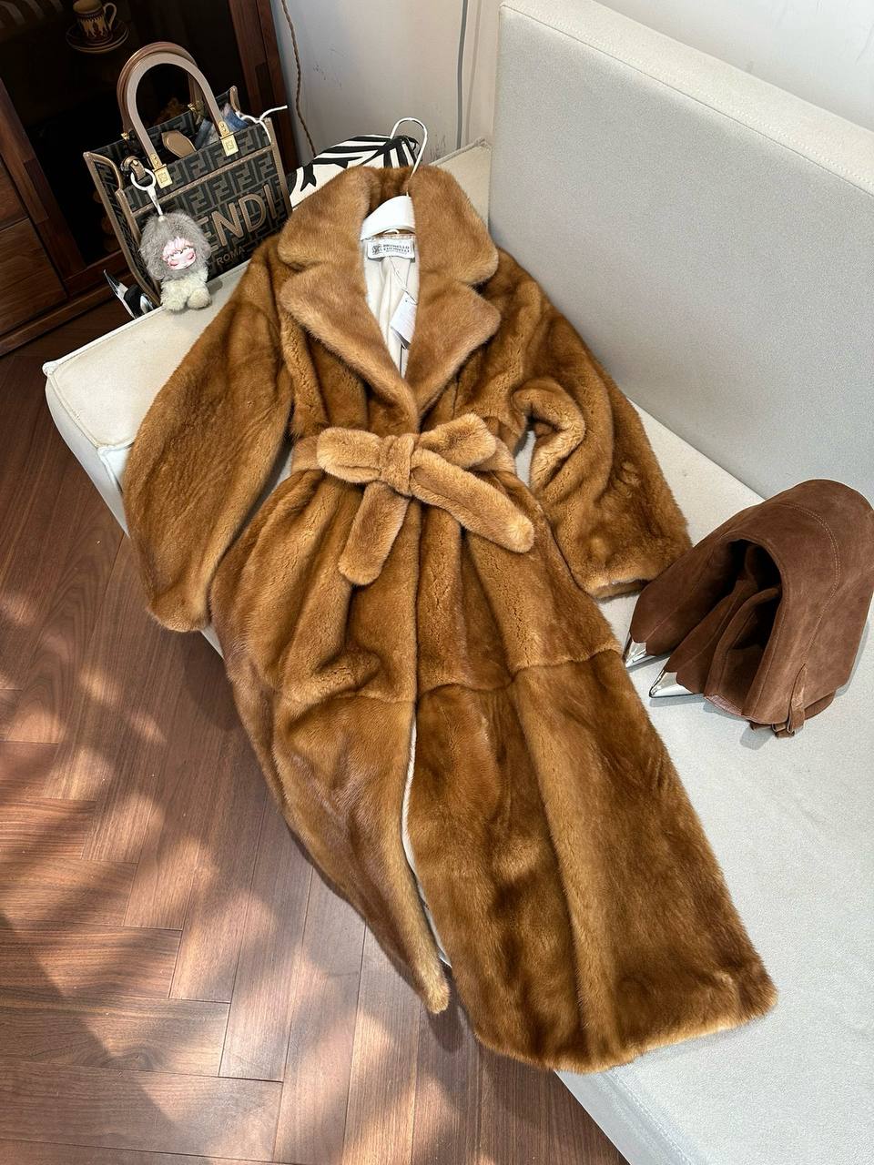 BRUNELLO CUCINELLI Женская шуба из норки BRUNELLO CUCINELLI Женская шуба из норки