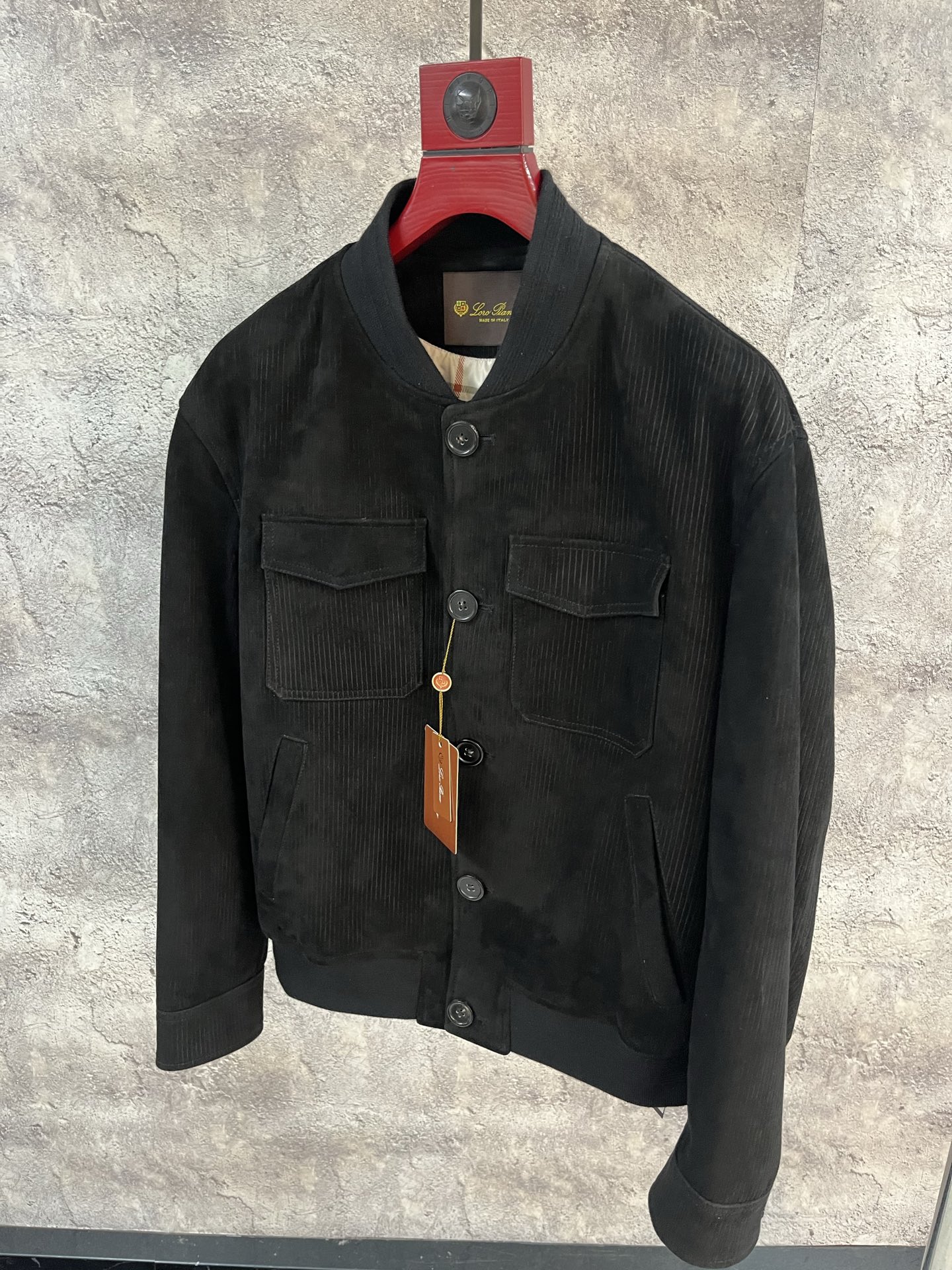 LORO PIANA Мужская куртка из замши LORO PIANA Мужская куртка из замши