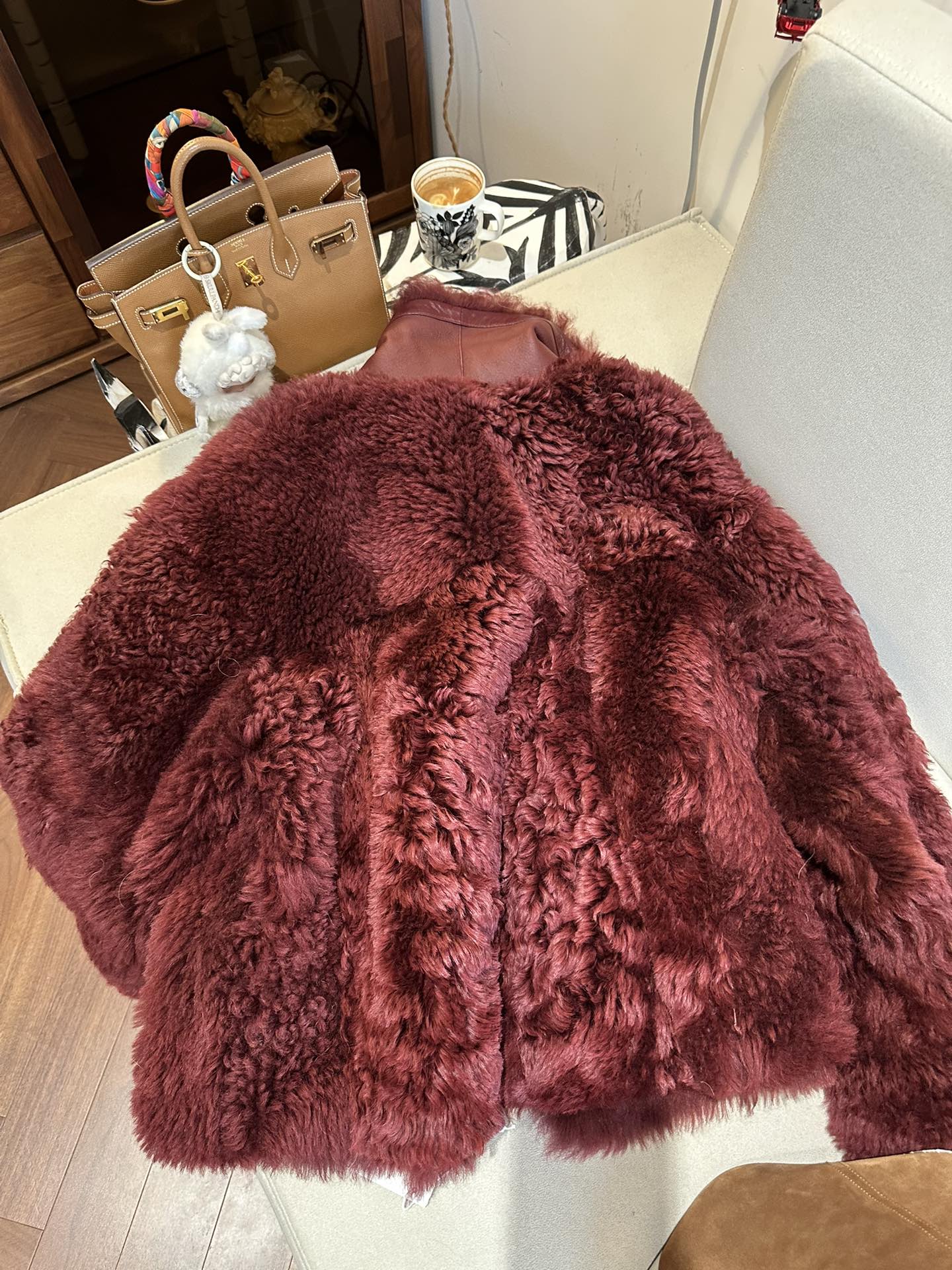 BRUNELLO CUCINELLI Женская шуба BRUNELLO CUCINELLI Женская шуба