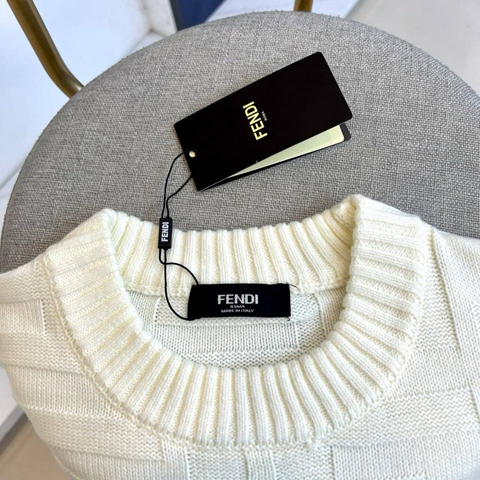 FENDI Мужской свитер FENDI Мужской свитер
