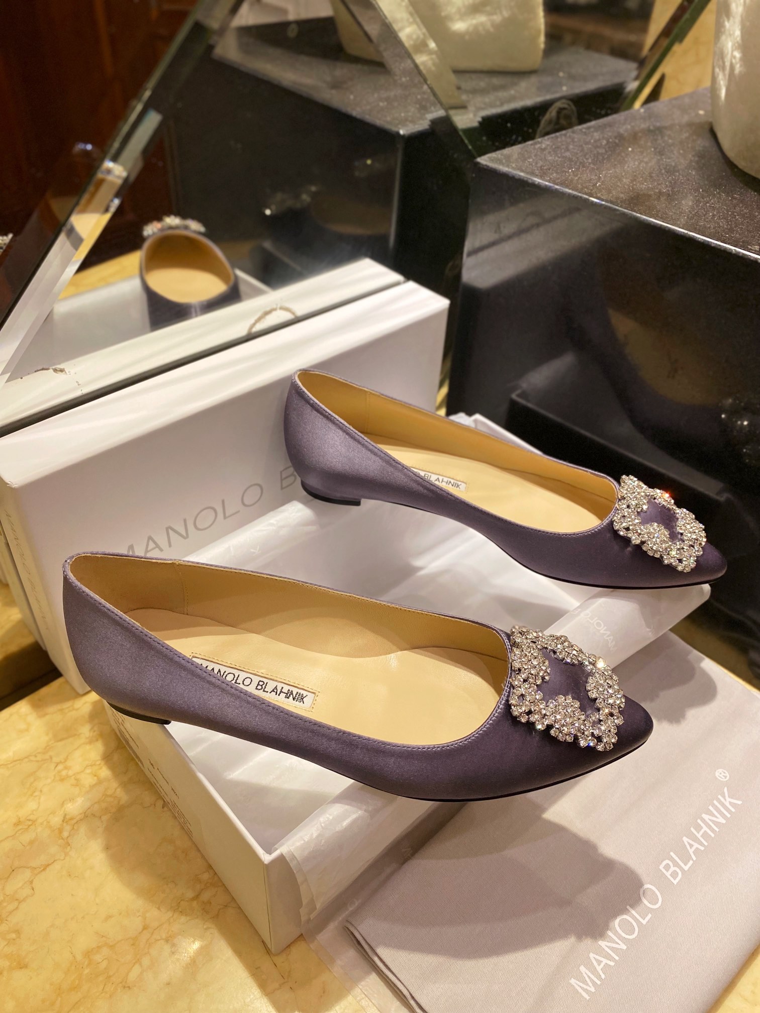 MANOLO BLAHNIK Женские балетки c пряжкой MANOLO BLAHNIK Женские балетки c пряжкой