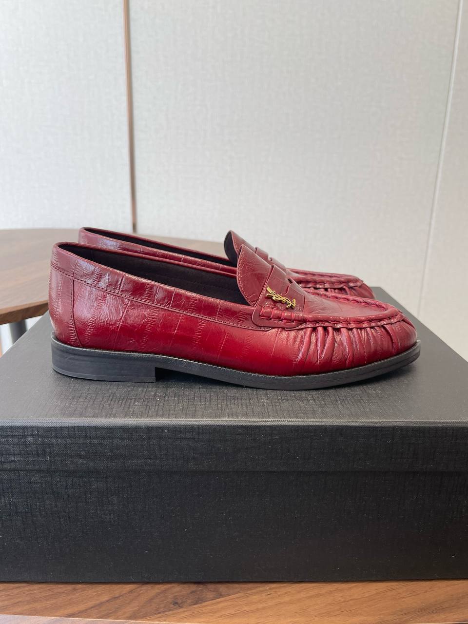 SAINT LAURENT Женские лоферы SAINT LAURENT Женские лоферы