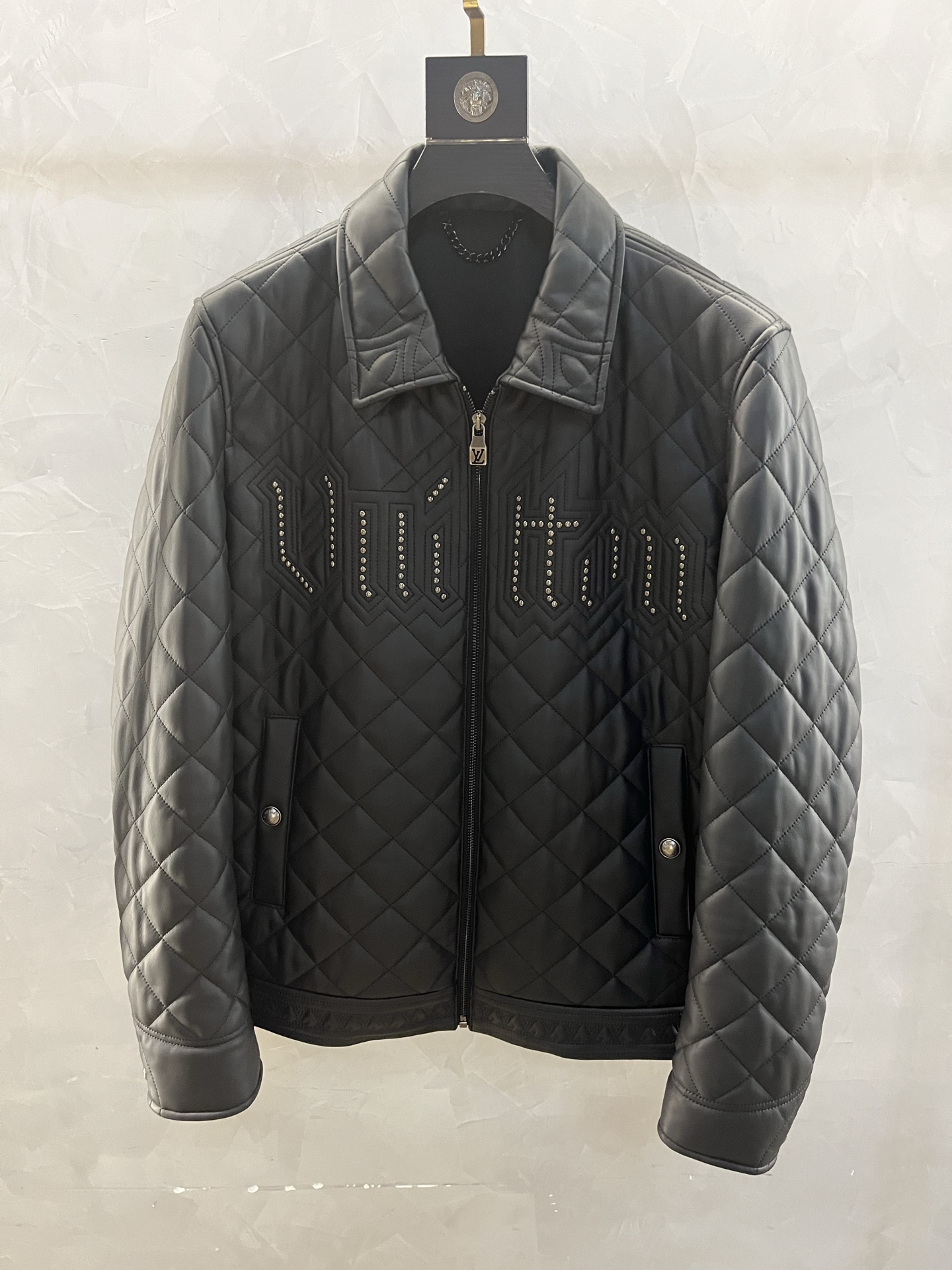 LOUIS VUITTON Мужская кожаная куртка LOUIS VUITTON Мужская кожаная куртка