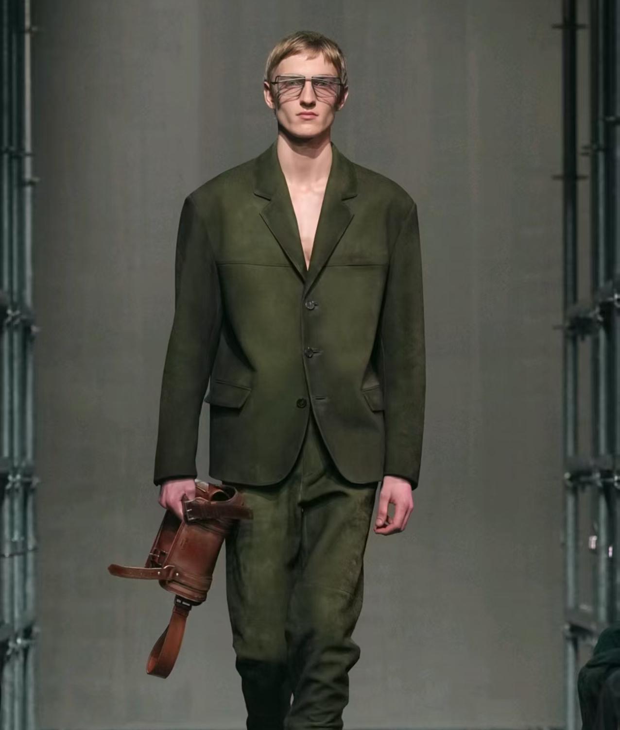 PRADA Мужской кожаный пиджак PRADA Мужской кожаный пиджак