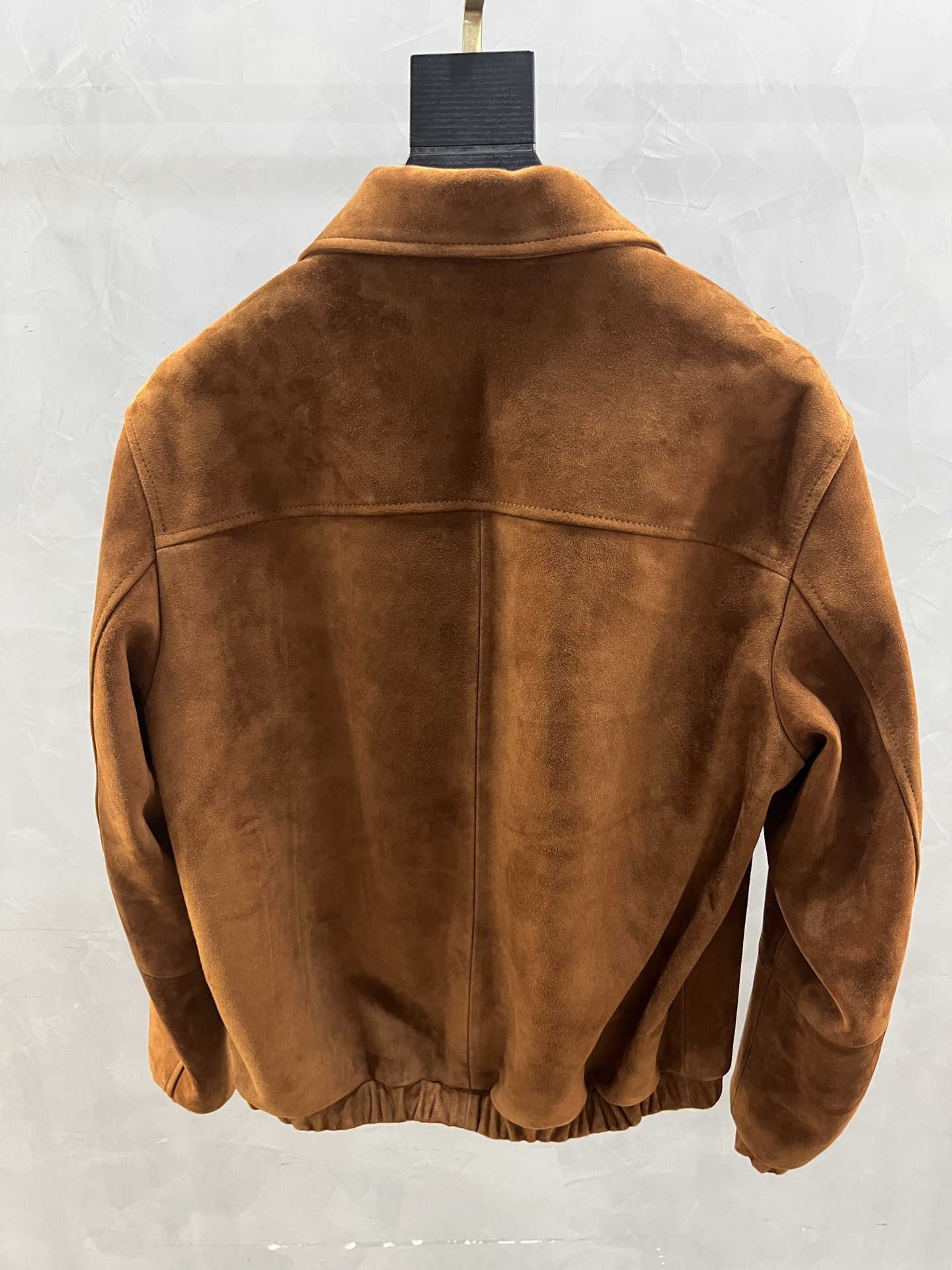 BRUNELLO CUCINELLI Мужская куртка из замши BRUNELLO CUCINELLI Мужская куртка из замши