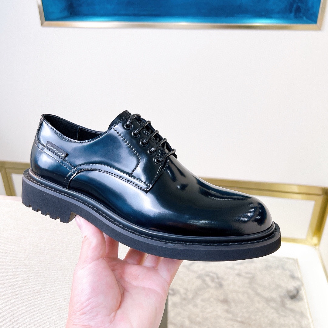 CHRISTIAN DIOR Мужские классические туфли CHRISTIAN DIOR Мужские классические туфли