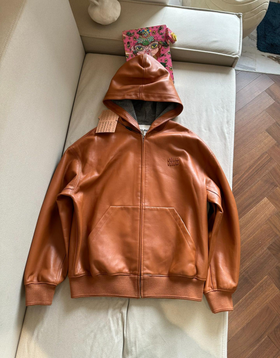 MIU MIU Женская кожаная куртка