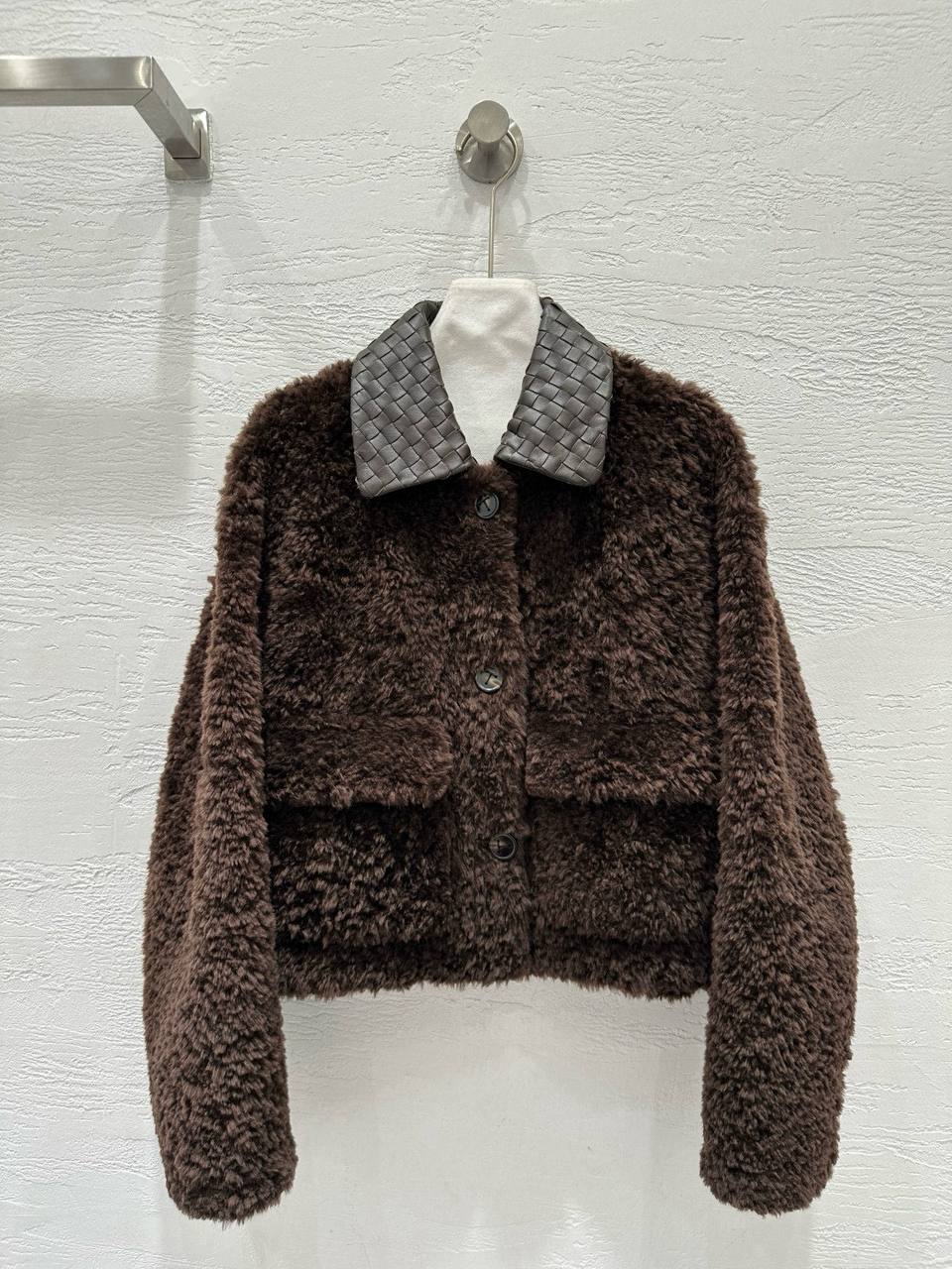 BOTTEGA VENETA Женская куртка BOTTEGA VENETA Женская куртка