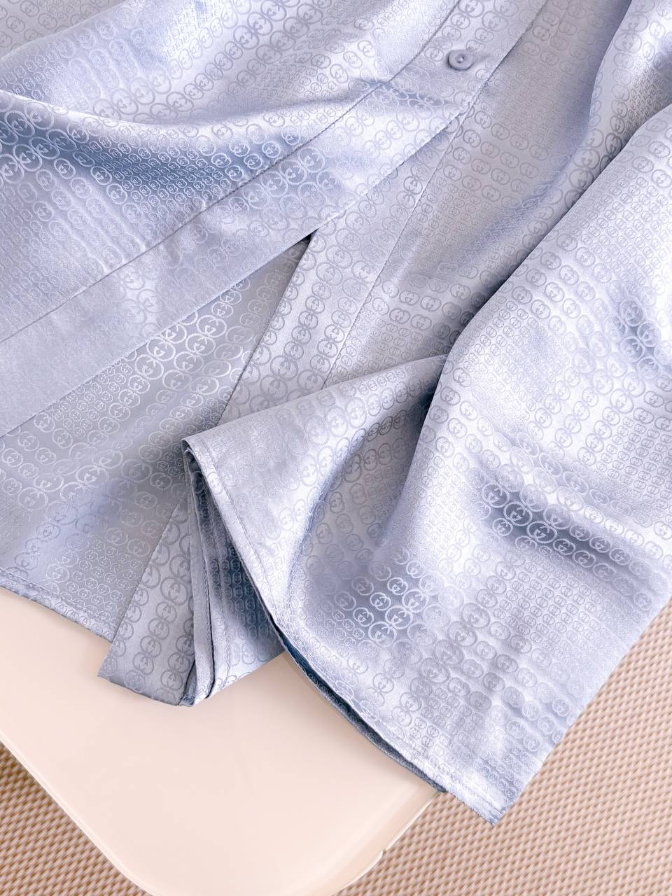 GUCCI Женское шёлковое платье GUCCI Женское шёлковое платье