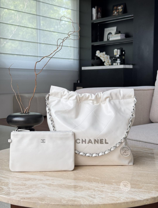 CHANEL Женская сумка 22 