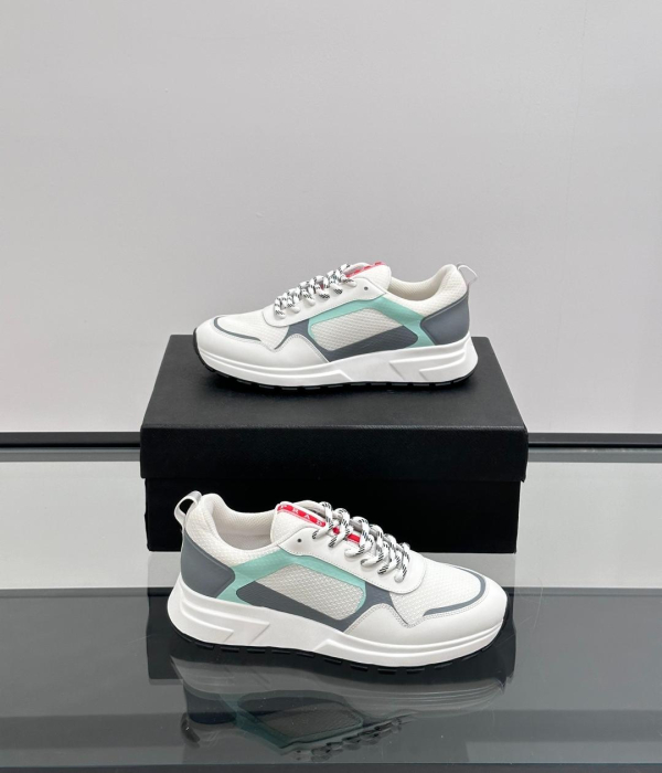 PRADA Мужские кроссовки телячья кожа