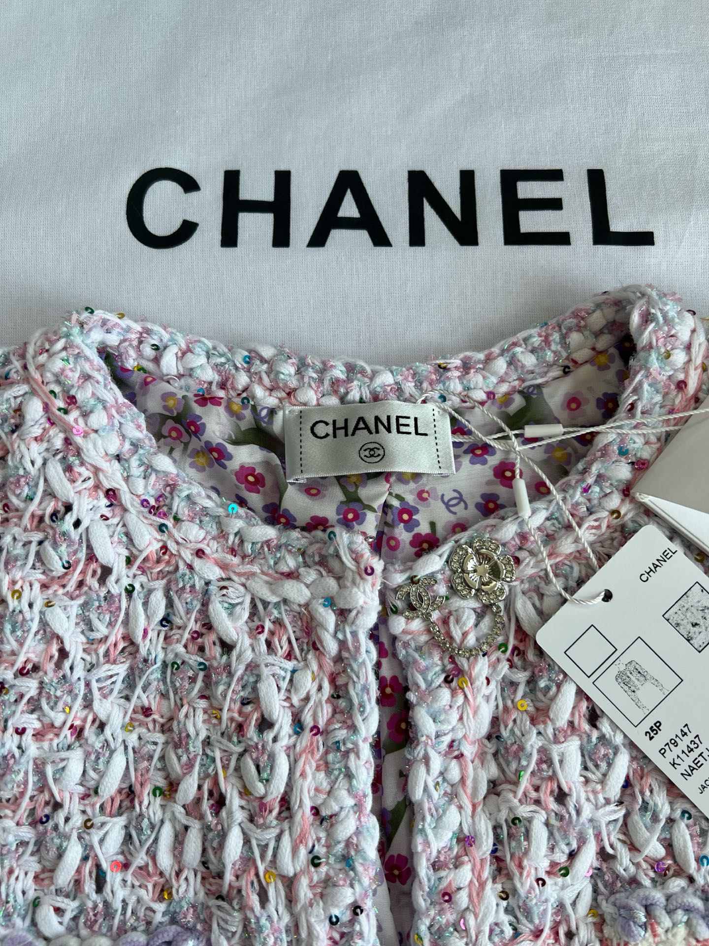 CHANEL Женский жакет CHANEL Женский жакет