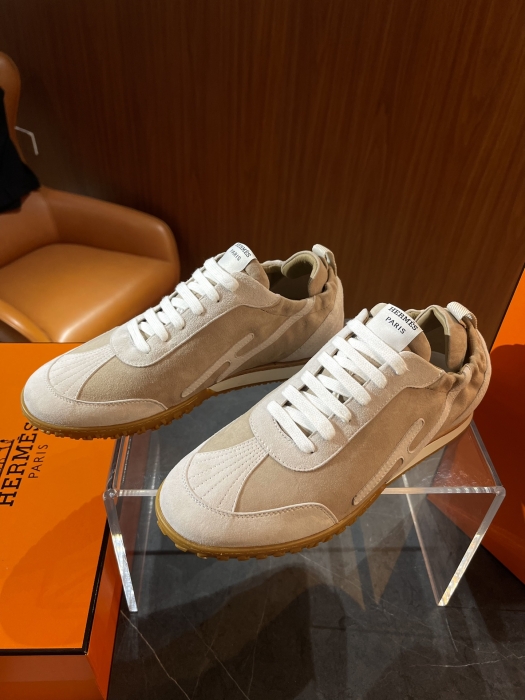 HERMES Мужские кроссовки из козьей замши