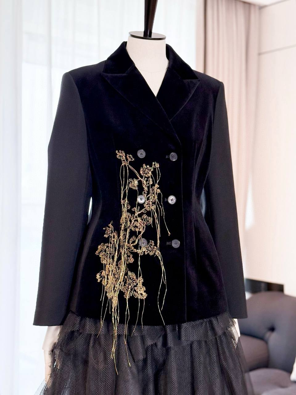 CHRISTIAN DIOR Женский блейзер CHRISTIAN DIOR Женский блейзер