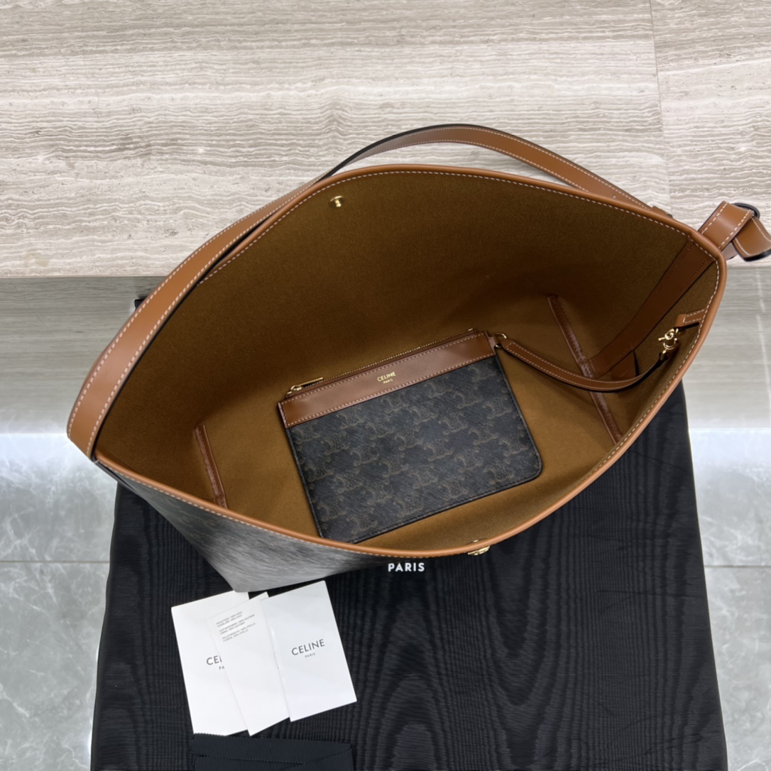 CELINE Женская сумка Soft shopper CELINE Женская сумка Soft shopper