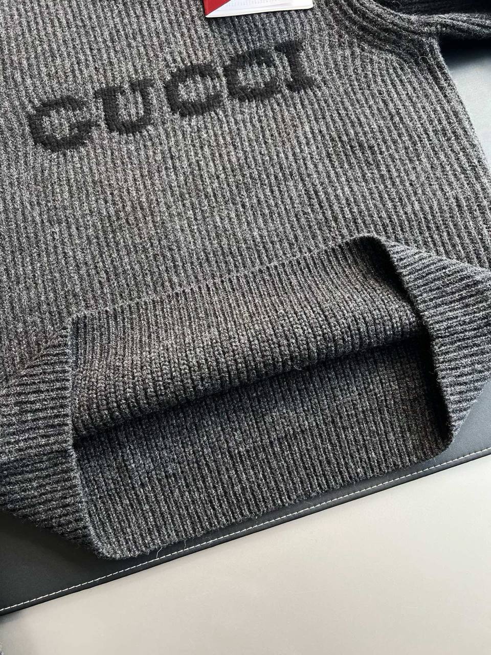 GUCCI Мужской свитер GUCCI Мужской свитер