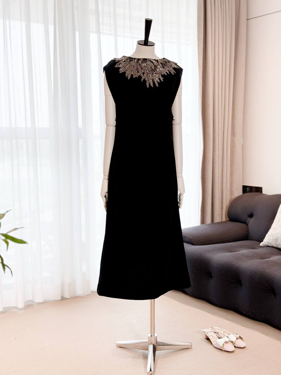 CHRISTIAN DIOR Женское платье CHRISTIAN DIOR Женское платье