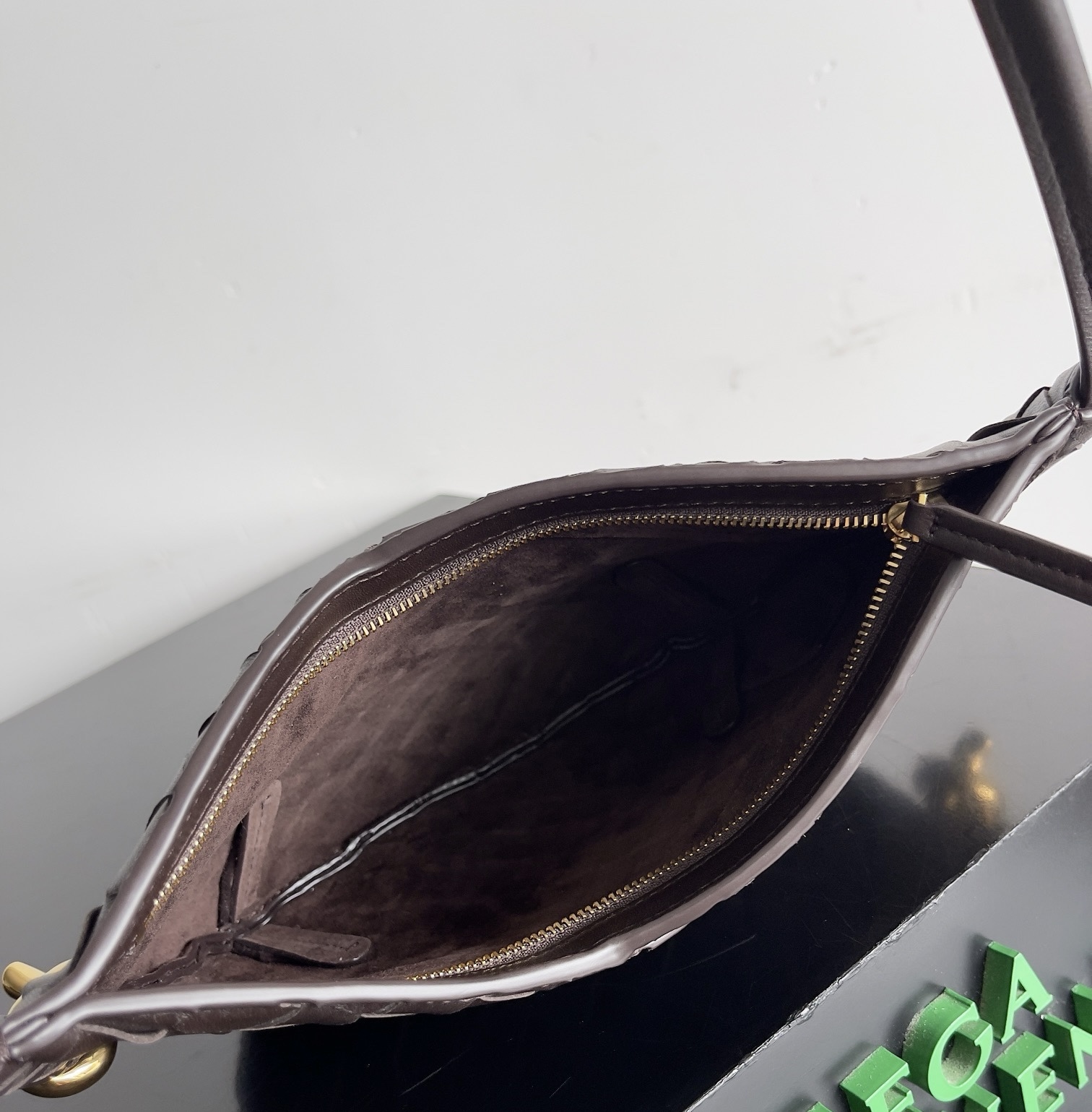 BOTTEGA VENETA Женская сумка Solstice Baby