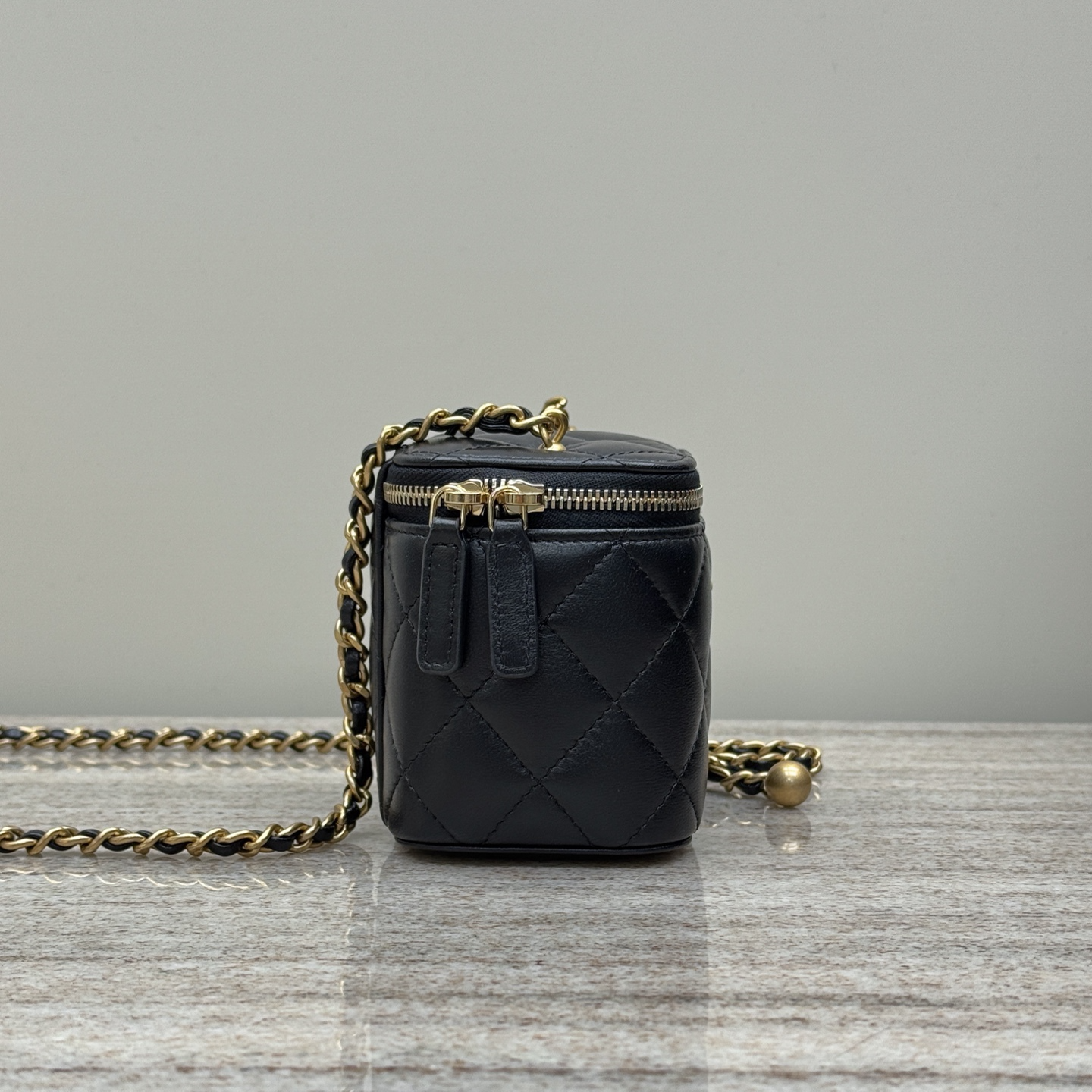 CHANEL Женская сумка Vanity Case Mini