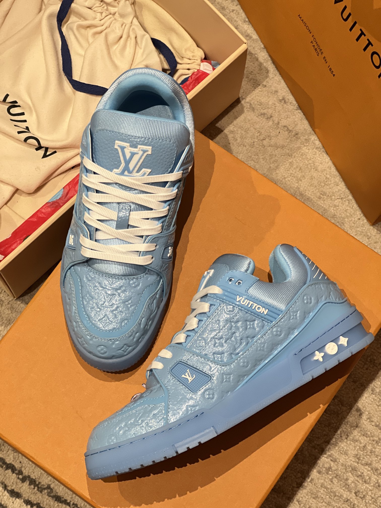 LOUIS VUITTON Кроссовки LV Trainer 25FW