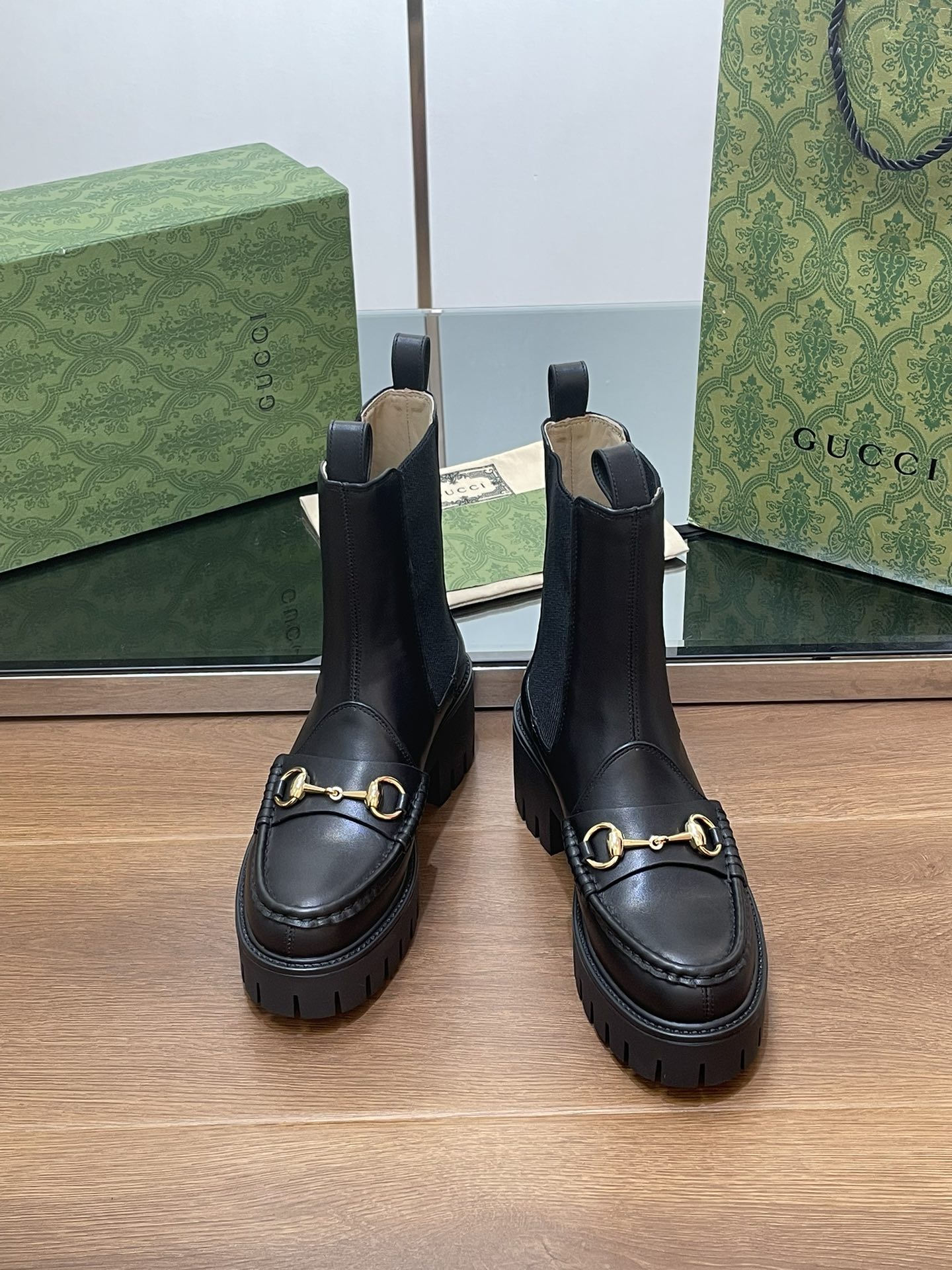 GUCCI Женские ботинки Horsebit GUCCI Женские ботинки Horsebit