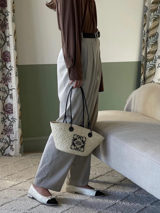 LOEWE Женская сумка Anagram Basket