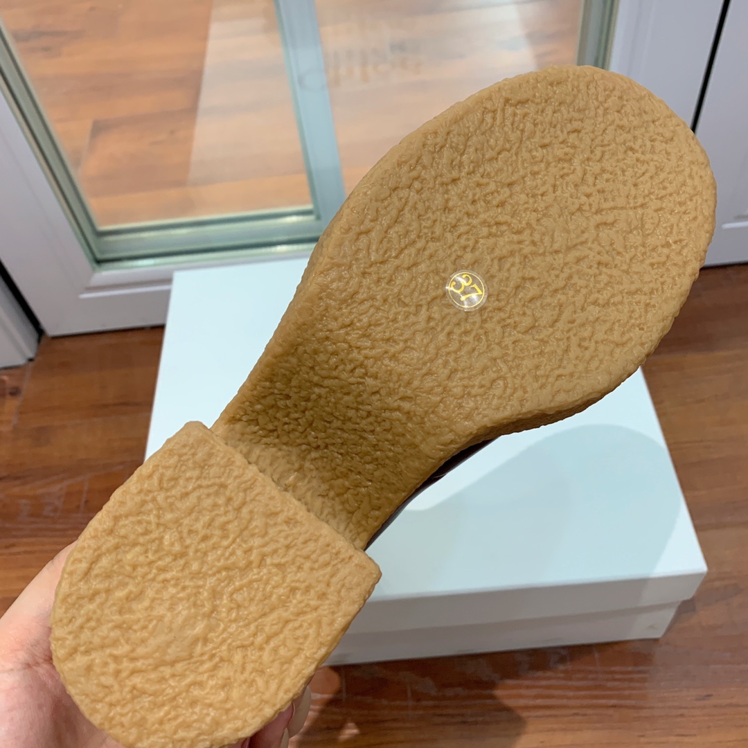 CHLOE Женские сапоги CHLOE Женские сапоги