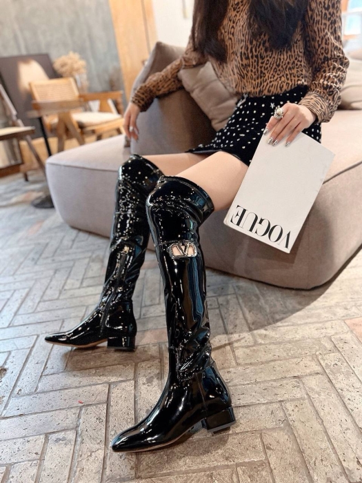 VALENTINO Женские ботфорты из лакированной кожи
